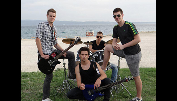 Sjena prošlosti splitskog benda Distanca