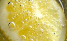 Darovi i predstava za djecu s malignim bolestima