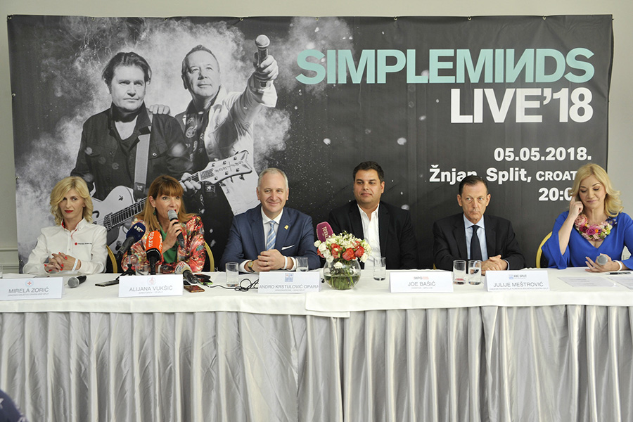 Sve je spremno za koncert Simple Mindsa na Žnjanu