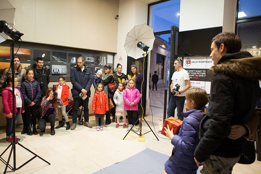 Help-Portrait osmu godinu zaredom u Splitu