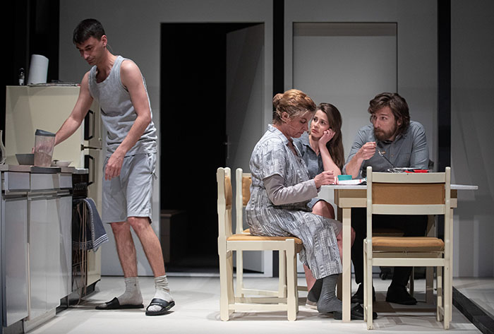 33. Marulićevi dani: Najbolja predstava u cjelini ’55 kvadrata’