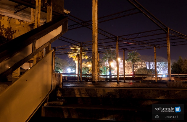 \’Turistička palača\’ će još jednu sezonu biti sramota u centru grada