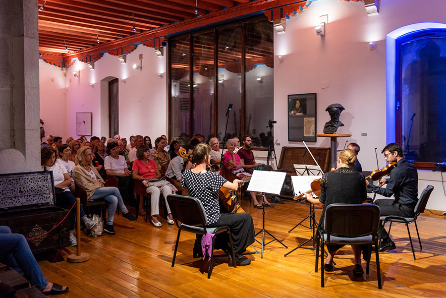 Treća večer MAGfestivala: U Muzeju grada Splita nastupa renomirani Milanski kvartet saksofona