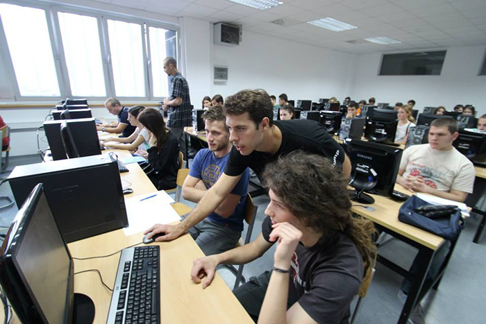 Poboljšajte svoju budućnost – postanite programer!