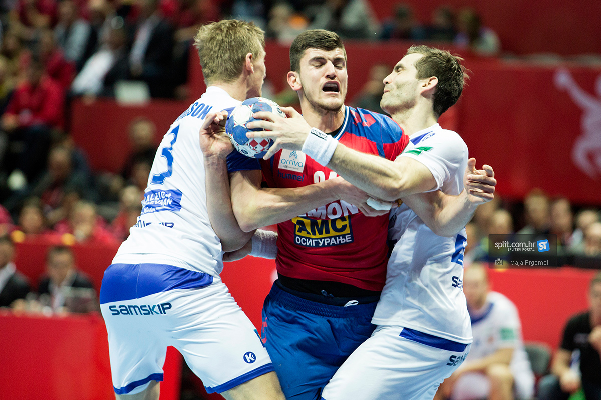 EHF EURO 2018: Srbija pobjedila Island