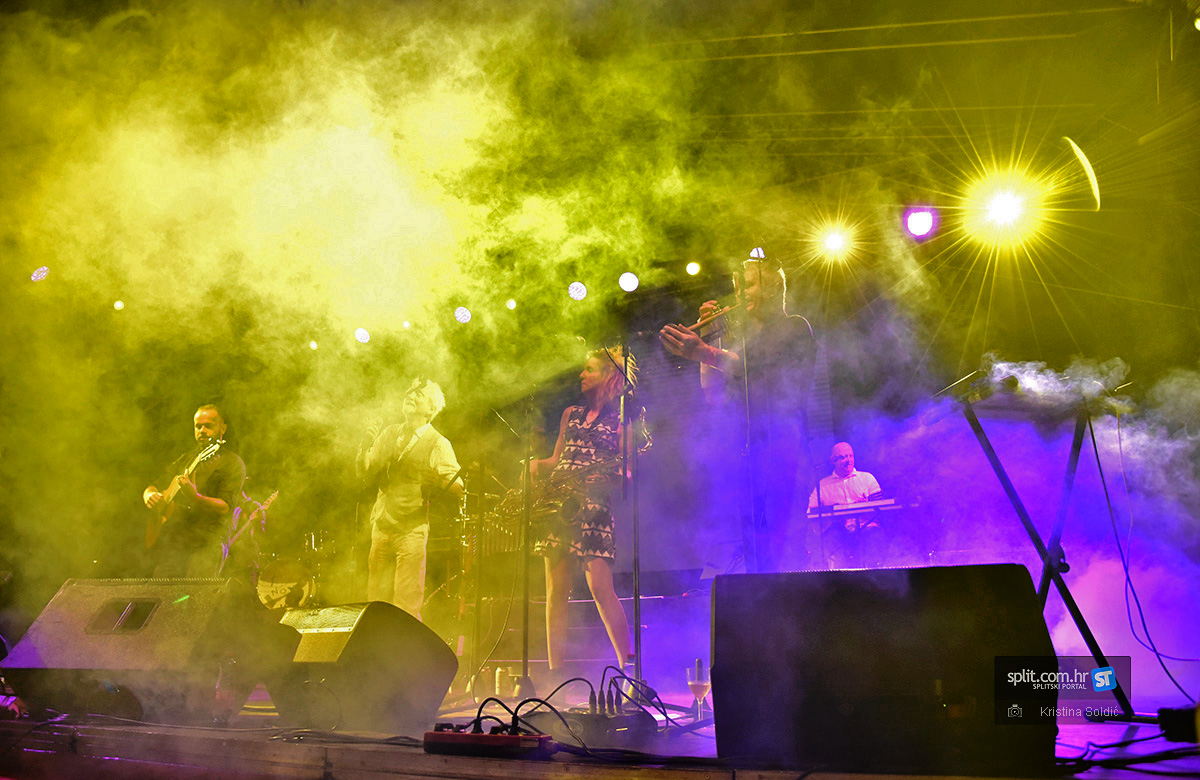 Rundek održao koncert na Bedemu Cornaro