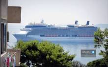 S ponistre se ne vidi Šolta…