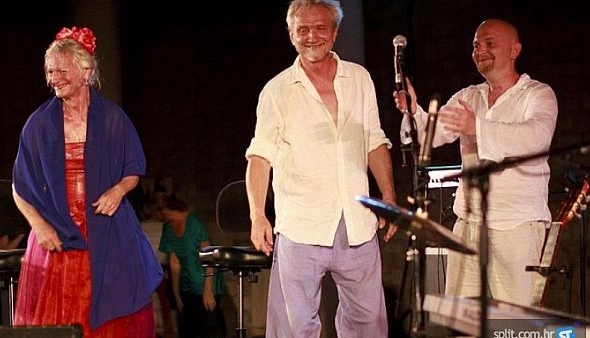 Nekonvencionalani Rundek na Splitskom ljetu