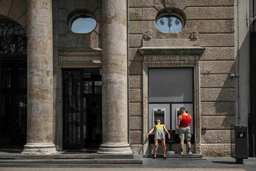 Izložba Tjaše Kalkan ”Dijalozi” u Salonu Galić