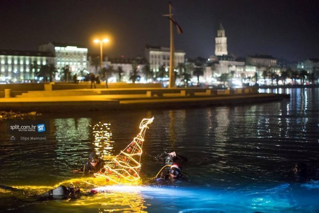 Želimo Vam sretan Božić !