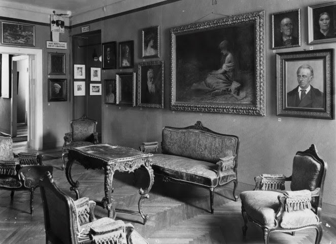 Izložba ”Foto-vremeplov” u Galeriji umjetnina