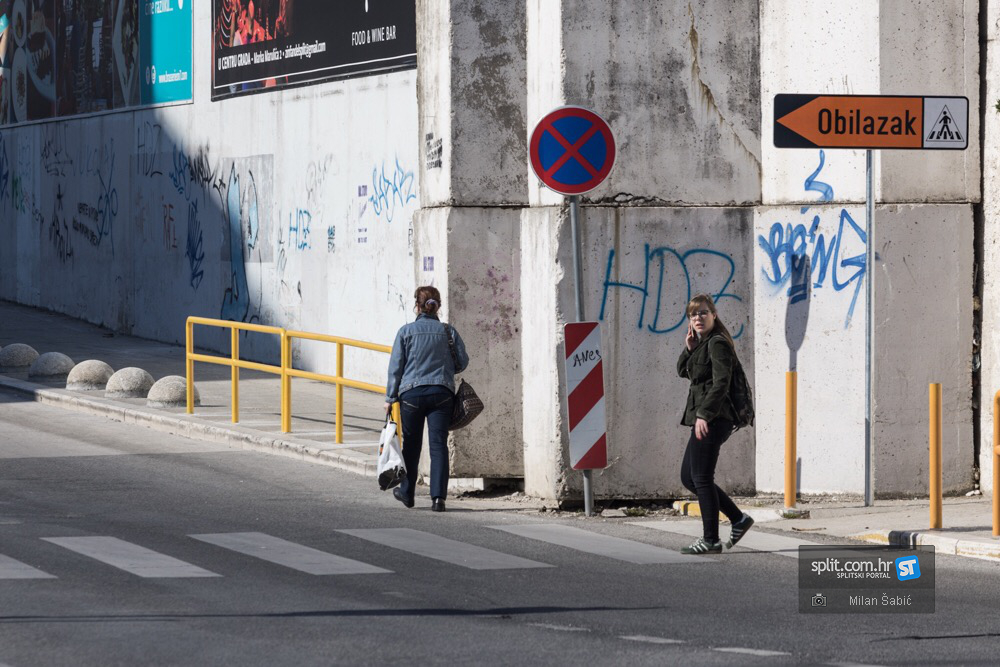 “Rješavanje” problema na splitski način