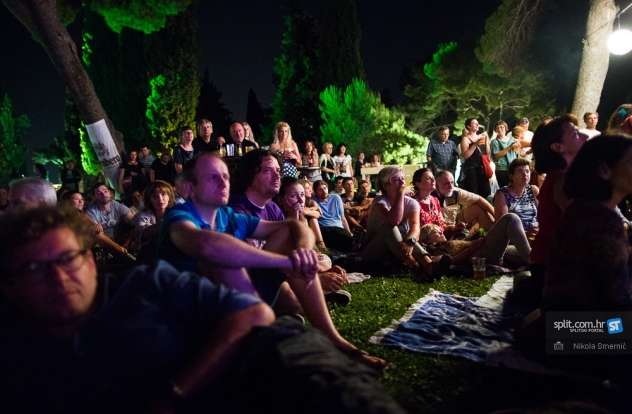 San sustipanske noći je postala promišljena manifestacija bez mane
