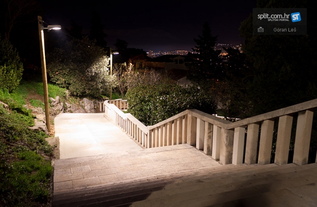 Marjanske skale do Vidilice konačno osvijetljene