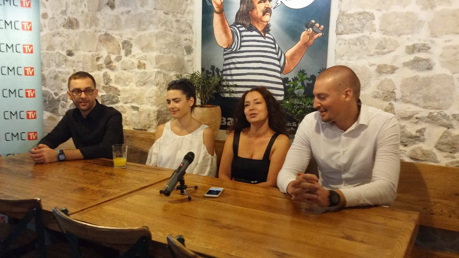 Mia Dimšić najavila je svoj prvi samostalni koncert u Splitu