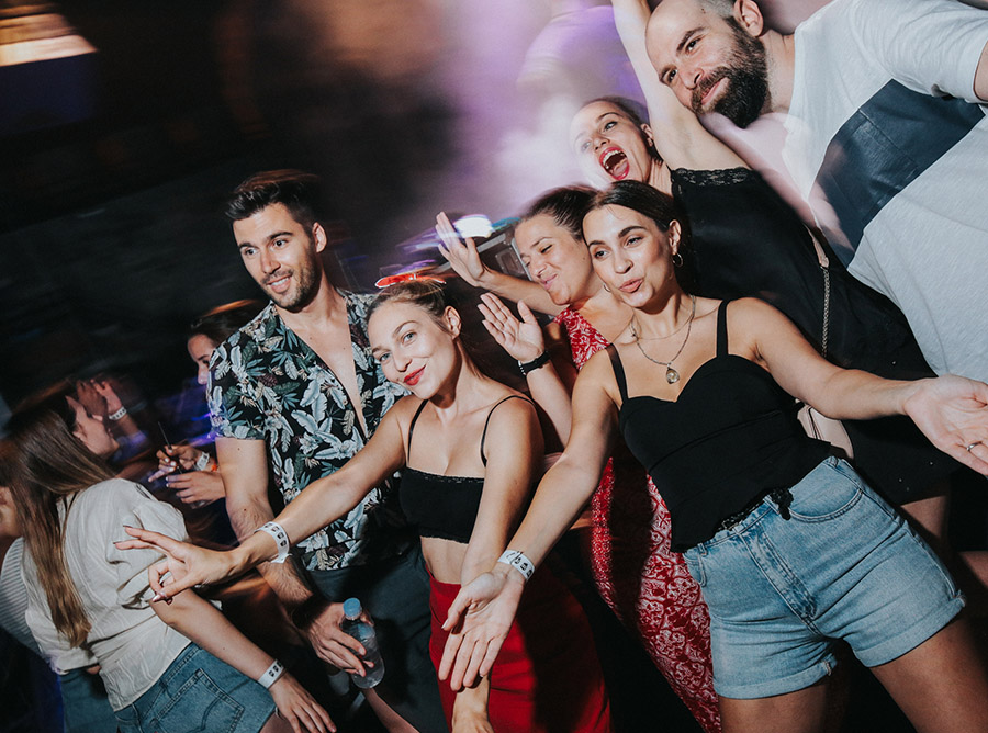 Zašto ovog ljeta morate otići na barem jedan ljetni festival? Trogir i KulaKula su savršen prijedlog!