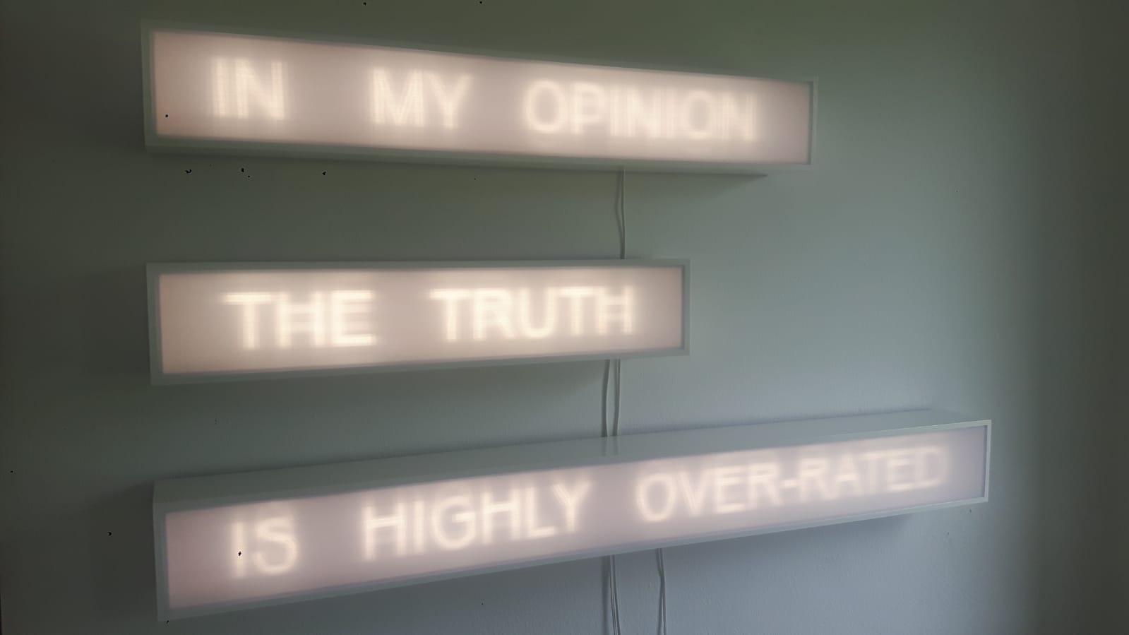 Izložba „Istina“  Siniše Lordana u Salonu Galić