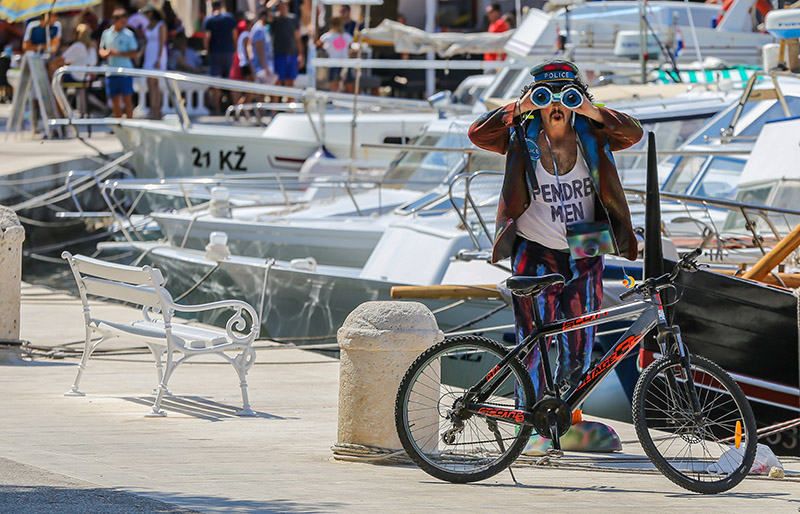 Kazalište BESA konačno s Visa dolazi na kopno