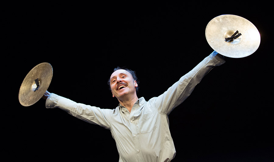 Žestoka satira Darija Foa u izvedbi Dražena Šivaka na 66. Splitskom ljetu