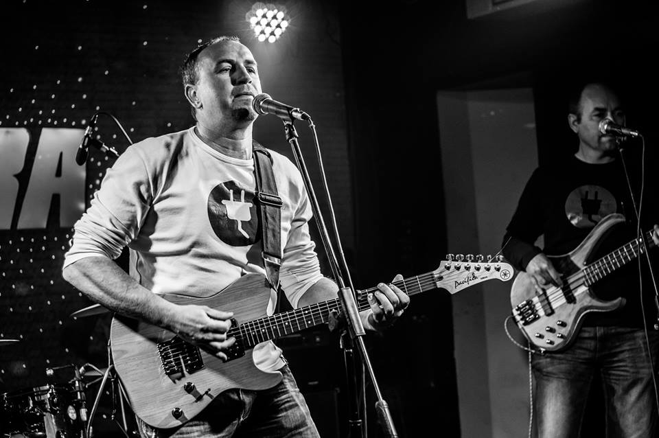 “Reci šta ćeš” – razigrani singl splitskog benda Produžni kabel