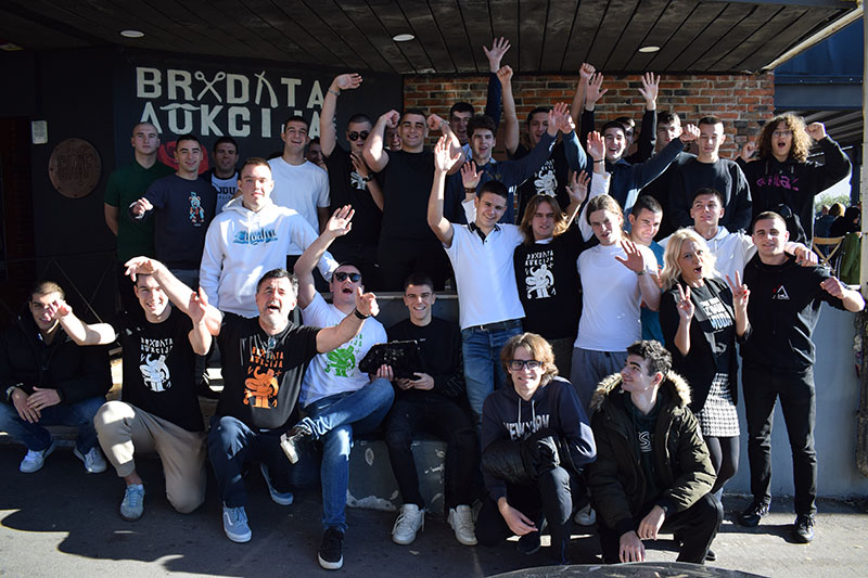 Bradata aukcija srušila sve rekorde: 400 muda, 250 brada i 150 tisuća eura!