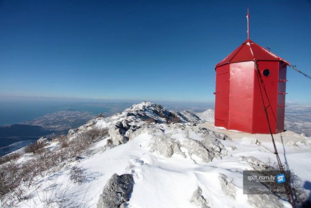 Uspon 100 žena na vrh Mosora