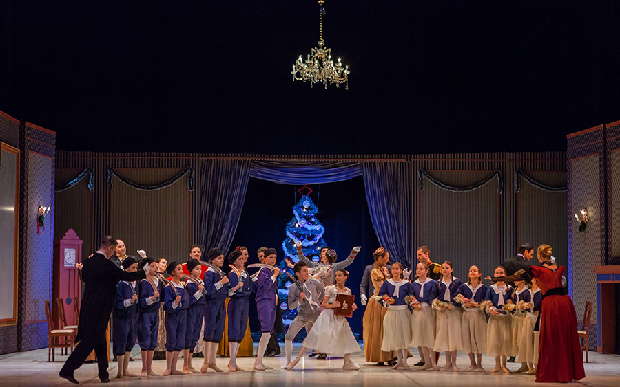 Osam izvedbi Orašara, najomiljenijeg bijelog baleta na programu HNK Split u prosincu