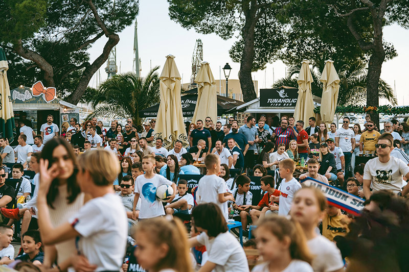Sprema se treći Babarol street food festival – u Trogir dolaze TBF, Songkillers, Ivan Pažanin i hit štrudla od janjetine!