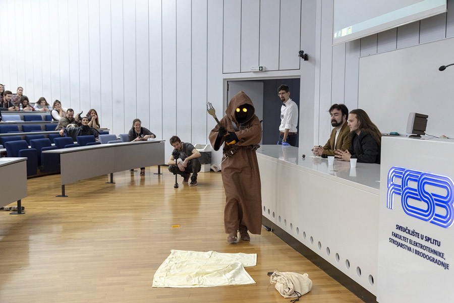 Drugi dan 5. FantaSTikona na splitskom FESB-u je bio prepun događanja