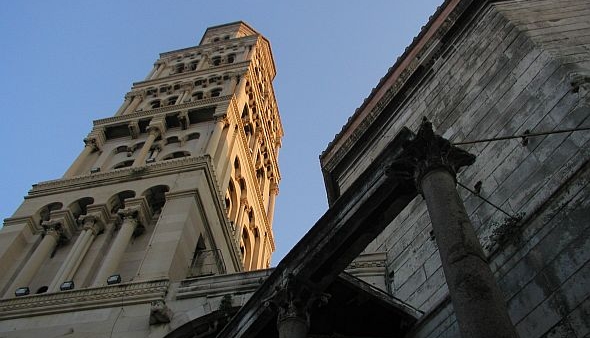 Klape i pučki pjevači na Peristilu