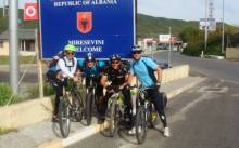 Slučajni biciklisti na dionici između Splita i Tirane