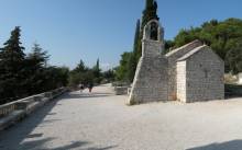 Obilazak marjanskih crkvica i botaničkog vrta