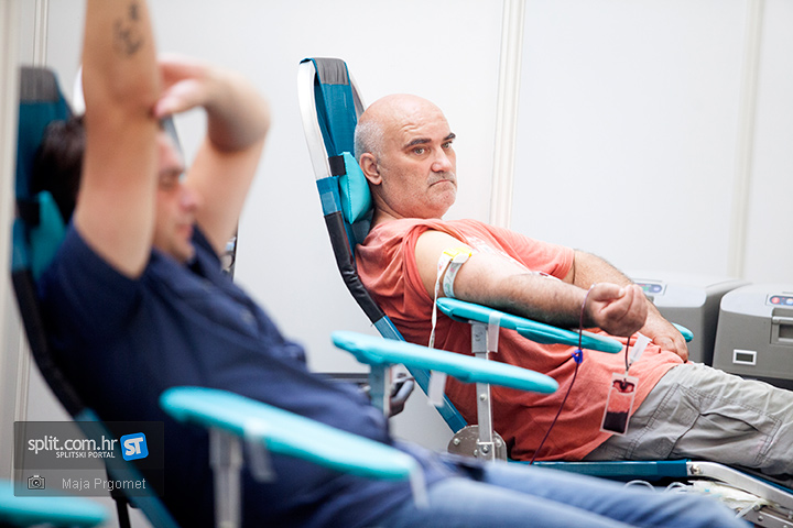 Potrebna krvna grupa  0 Rh negativna