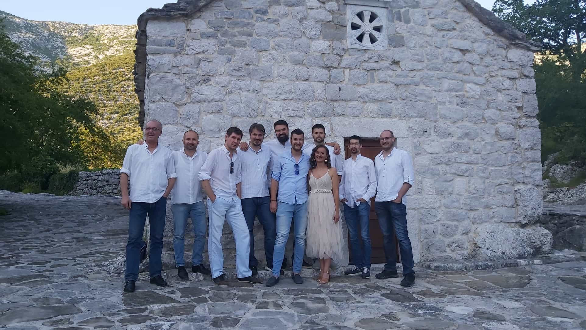 Klapa Sveti Florijan predstavlja novi singl pod nazivom „Još sam lud za tobom!“