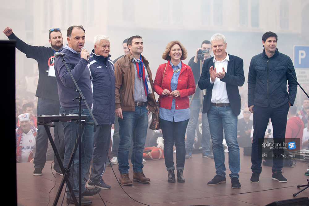 Hajduk organizira Ćakulu s navijačima