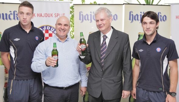 Popij pivu i osiguraj kunu Hajduku (+ nagradna igra)