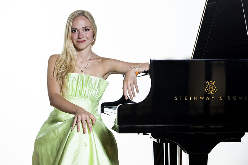 Ne propustite koncert Mije Pečnik na 69. Splitskom ljetu