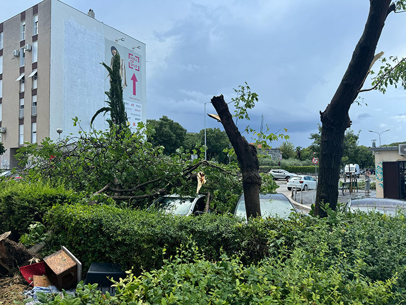 Pročitajte kako prijaviti štetu uzrokovanu jučerašnjim nevremenom