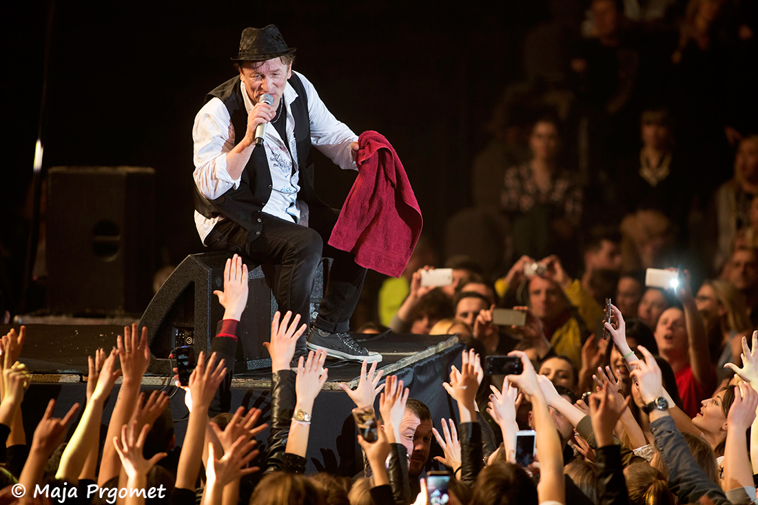 Prljavo kazalište priprema spektakl u Splitu gdje će premijerno izvesti novu pjesmu