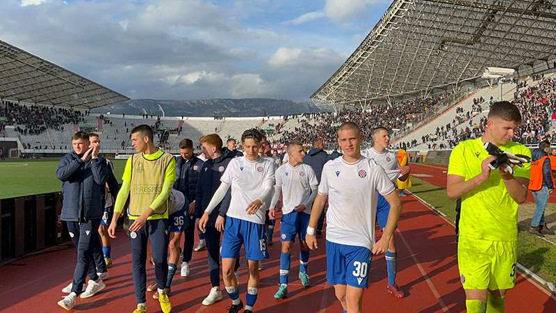 Šest mladih igrača produžilo vjernost Bijelima