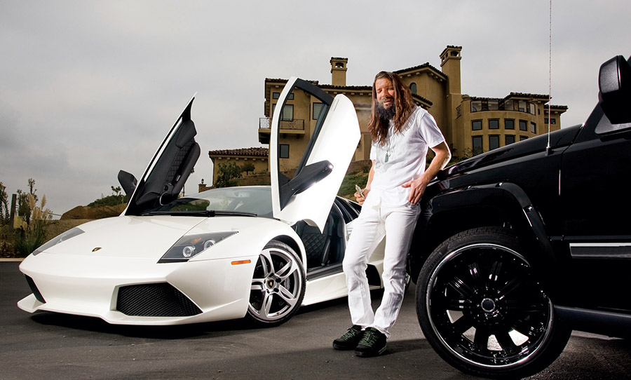 U Galeriji MKC Vice Tomasović predstavlja radove okupljene pod naslovom Duhovna praksa