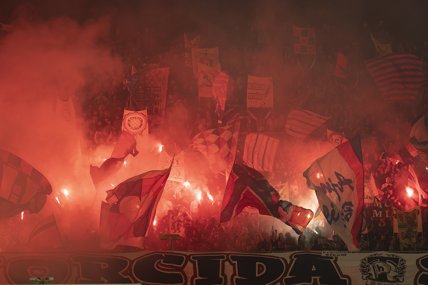 Pogledajte ludilo na Poljudu