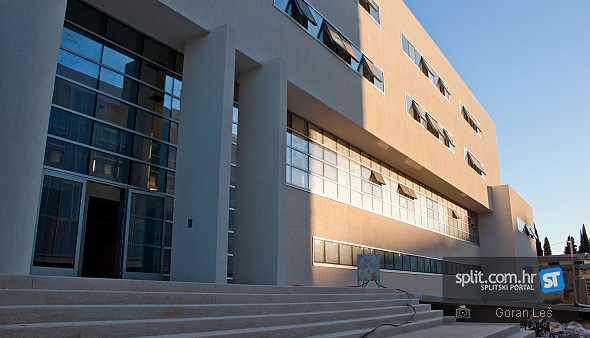 Zdravstvena škola u novim kašnjenjima