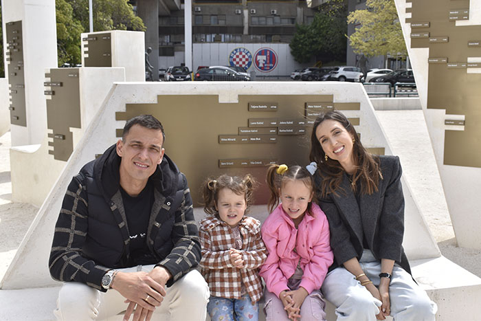 Obitelj Kalinić zauvijek u parku Za sva vrimena: Hajduk je sve na svitu!