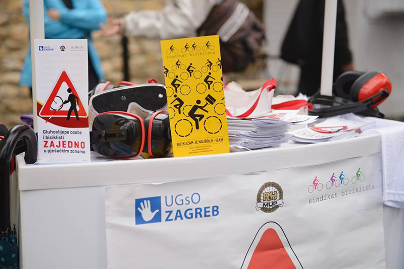 Biciklisti i gluhoslijepe osobe zajedno na Marjanu!