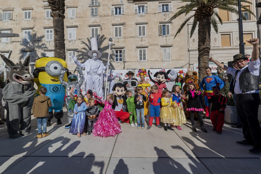 Uz Cubismo otvoren Splitski Krnjeval 2020