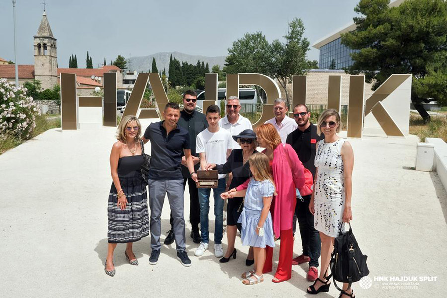 Najuspješniji hrvatski trener ikada zajedno s tisućama u parku Za sva vrimena