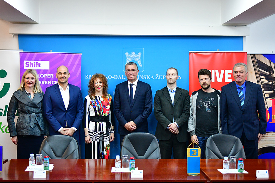 Predstavljeno šesto izdanje Codeanywhere Shift  konferencije