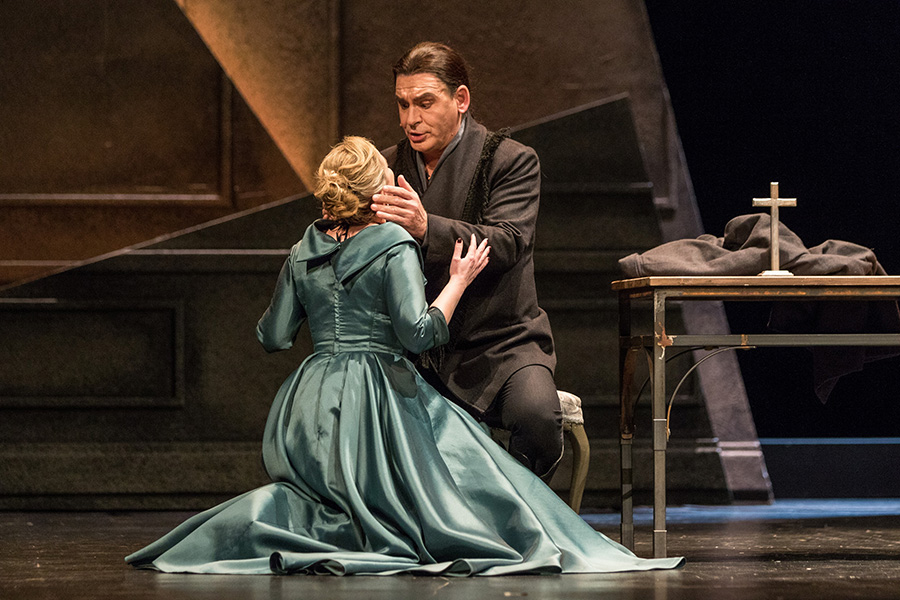 Premijera opere Moć sudbine odgađa se za 25. studenog 2017.