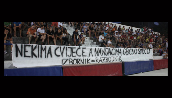 \”Nekima cvijeće, a navijačima obično smeće!\”